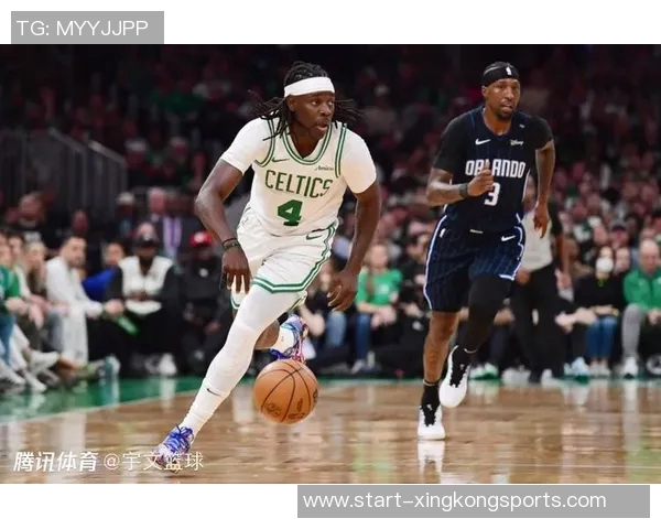 比卢普斯透露季前赛策略霍勒迪首战下半场缺席或调整先发阵容