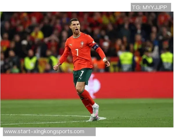 C罗坦言愿为国家队奉献一生不再效力任何俱乐部