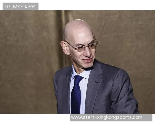 萧华谈联盟赞助商数量庞大难以全面审核各家协议情况 萧华谈联盟赞助商数量庞大难以全面审核各家协议情况