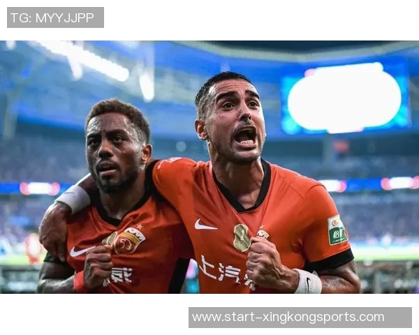 足球报初步评估莱昂纳多伤情较轻加布里埃尔或将缺席对阵浙江比赛