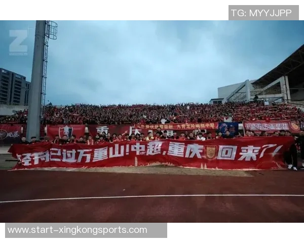 川渝德比再添精彩蓉城官方祝贺铜梁龙冲超成功期待明年中超对决