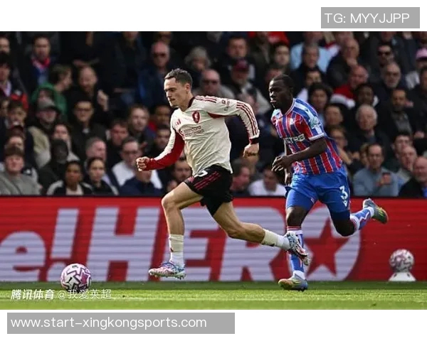 布拉德利与索博斯洛伊英超黄牌累积已达四张再吃一张将面临停赛风险 布拉德利与索博斯洛伊英超黄牌累积已达四张再吃一张将面临停赛风险