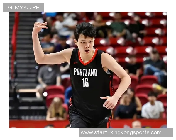 利拉德期待开拓者新阵容回归将全力以赴准备迎接挑战